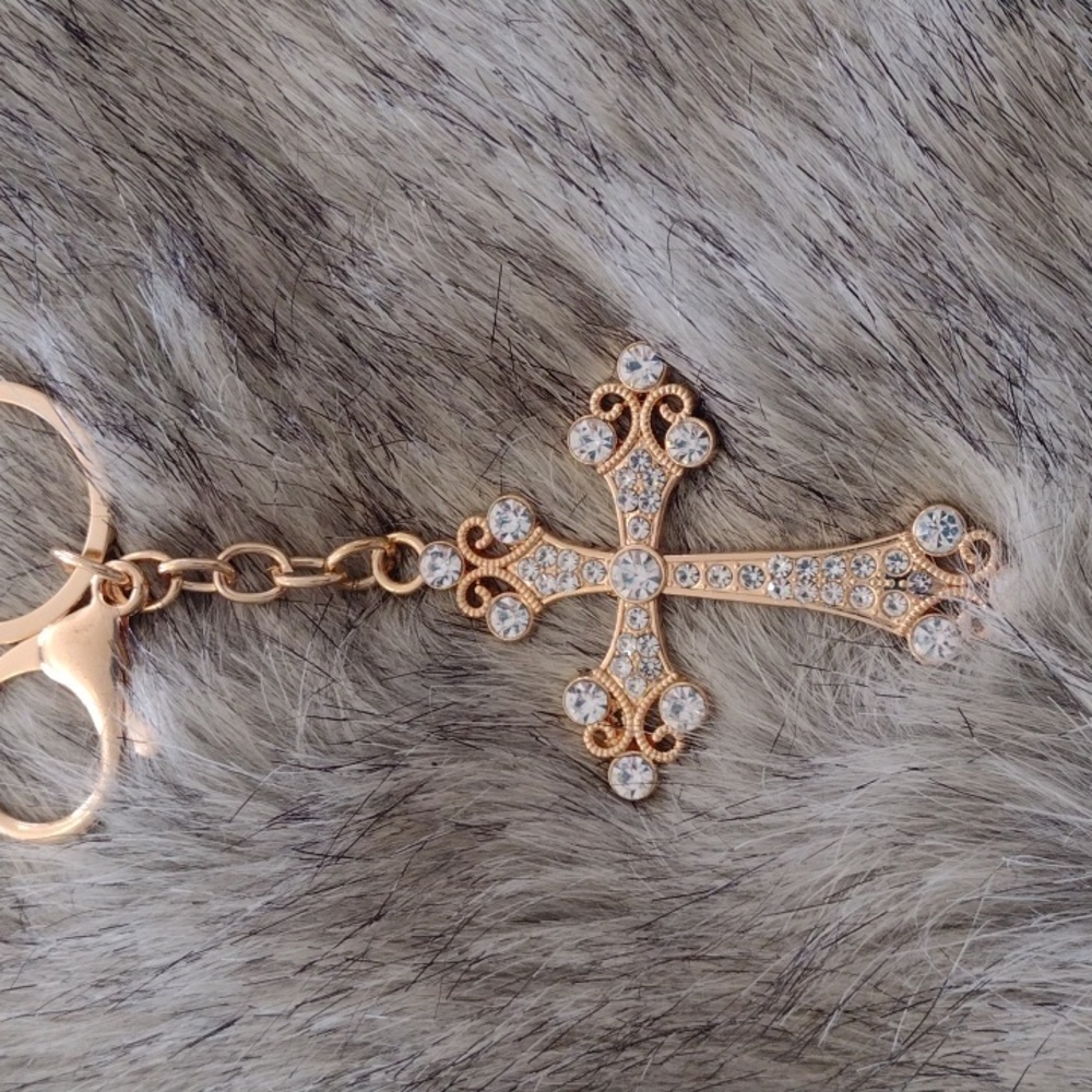 JM Rhinestone Cross Gold Tone Key Chain Bling